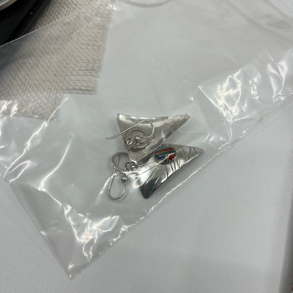 90's Handmade Sterling Silver Sail-Inspired Earrings with Multicolored Inlay - Picture 16 of 17